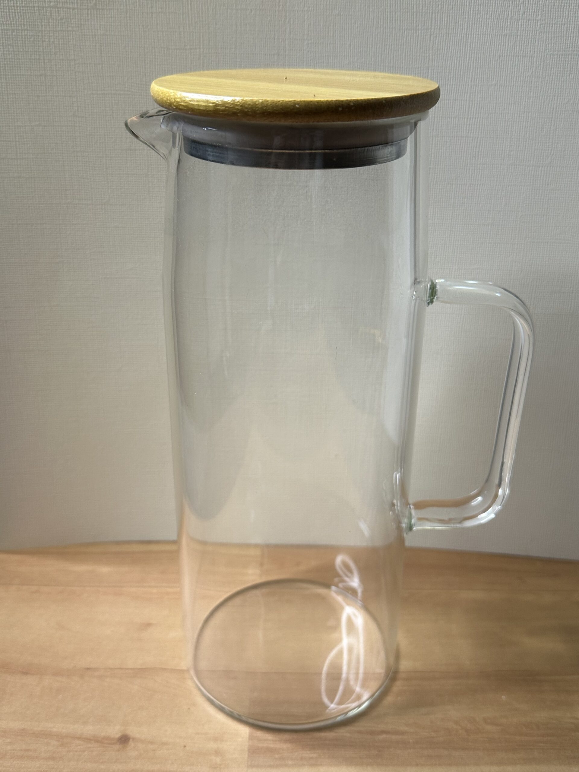 Jarra Vidrio 1 litro tapa bambú